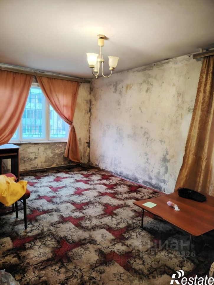 3-комн квартира улица Олега Кошевого, 8,  д. 8