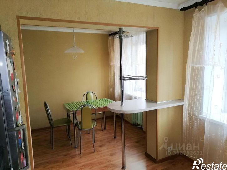 3-комн квартира ул Подстаницкого, 12,  д. 12