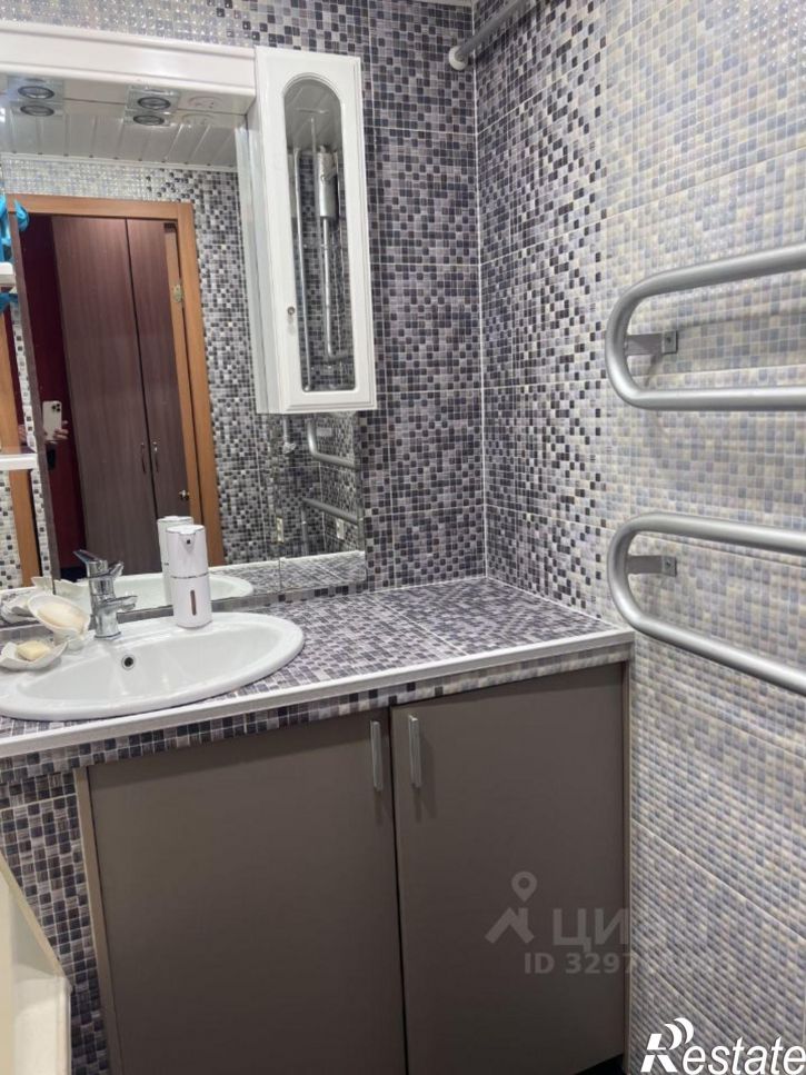 1-комн квартира улица Ивана Сивко, 9 к3,  д. 9 к3