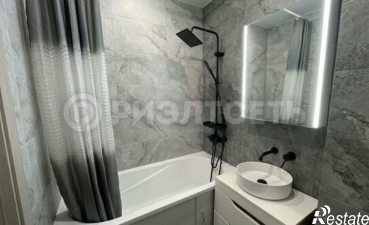 2-комн квартира проспект Героев Североморцев, 65,  д. 65