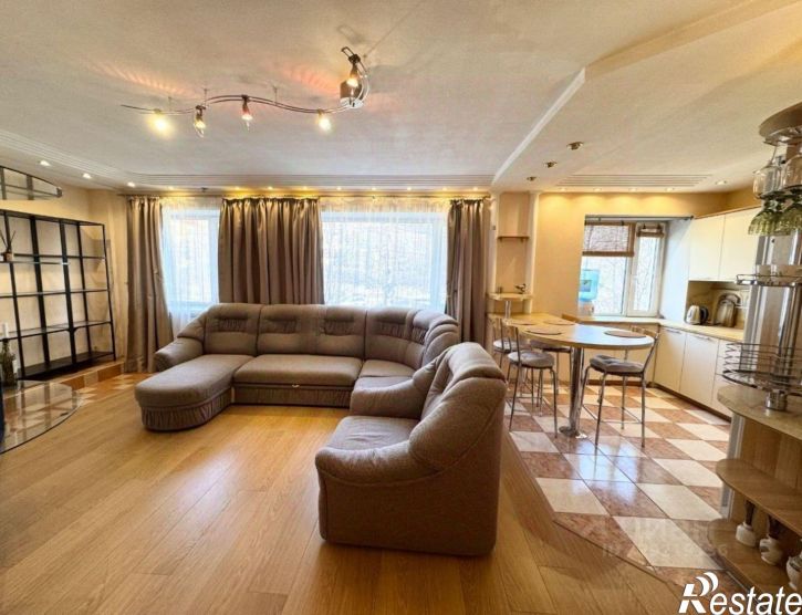 3-комн квартира улица Челюскинцев, 30А,  д. 30А