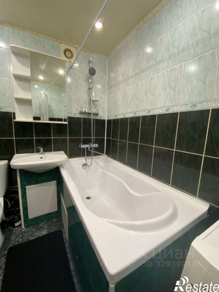 2-комн квартира ул Профессора Сомова, 4,  д. 4