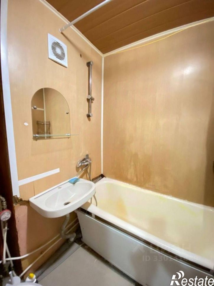2-комн квартира ул Юрия Гагарина, 9 3,  д. 9 3,  к. 3