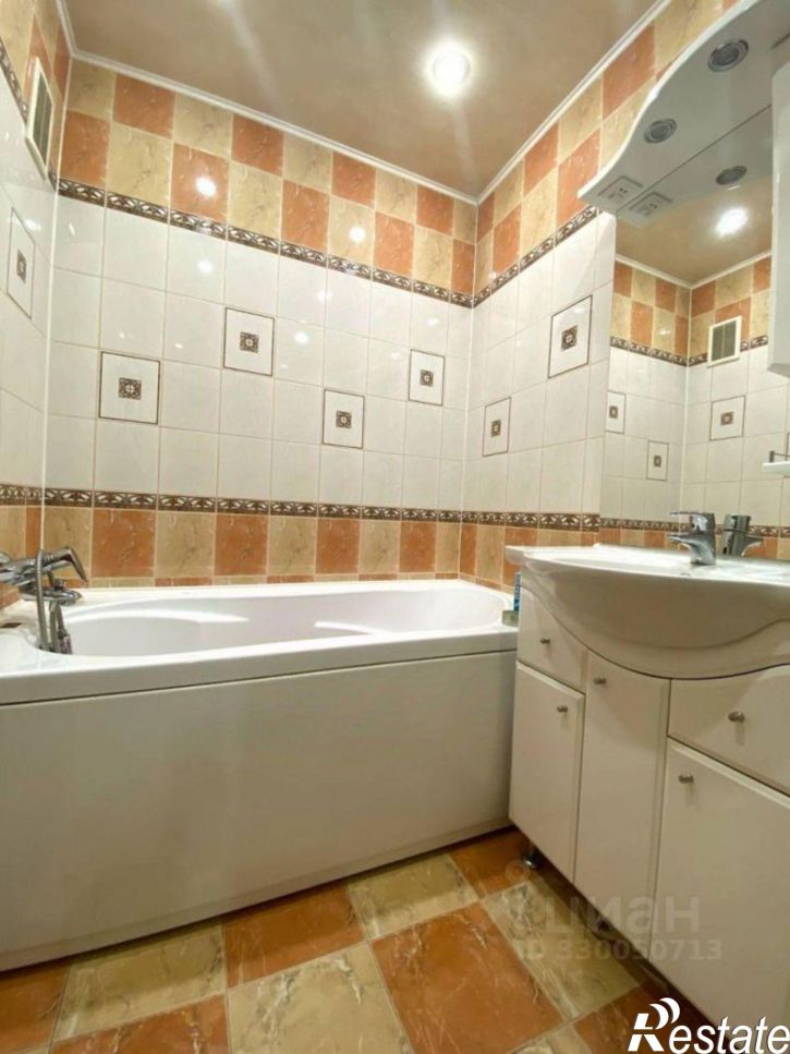 3-комн квартира ул Саши Ковалева, 20,  д. 20