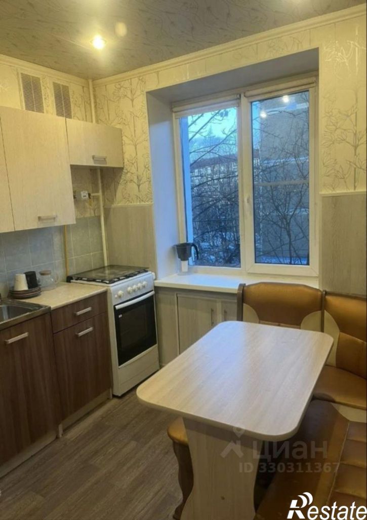 1-комн квартира пр-кт Героев-североморцев, 37,  д. 37