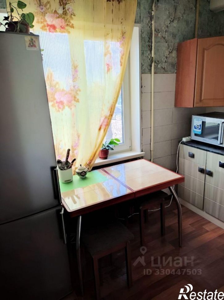 2-комн квартира проспект Героев-североморцев, 9 к1,  д. 9 к1