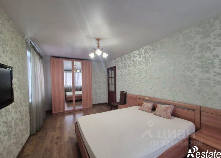 3-комн квартира ул Свердлова, 50,  д. 50