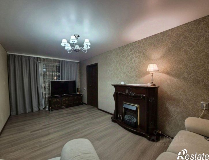 3-комн квартира ул Ломоносова, 12,  д. 12