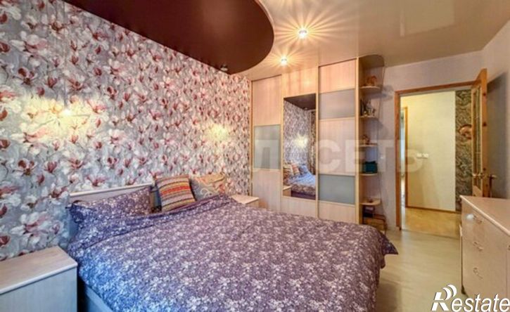 3-комн квартира ул Зои Космодемьянской, 2 1,  д. 2 1,  к. 1