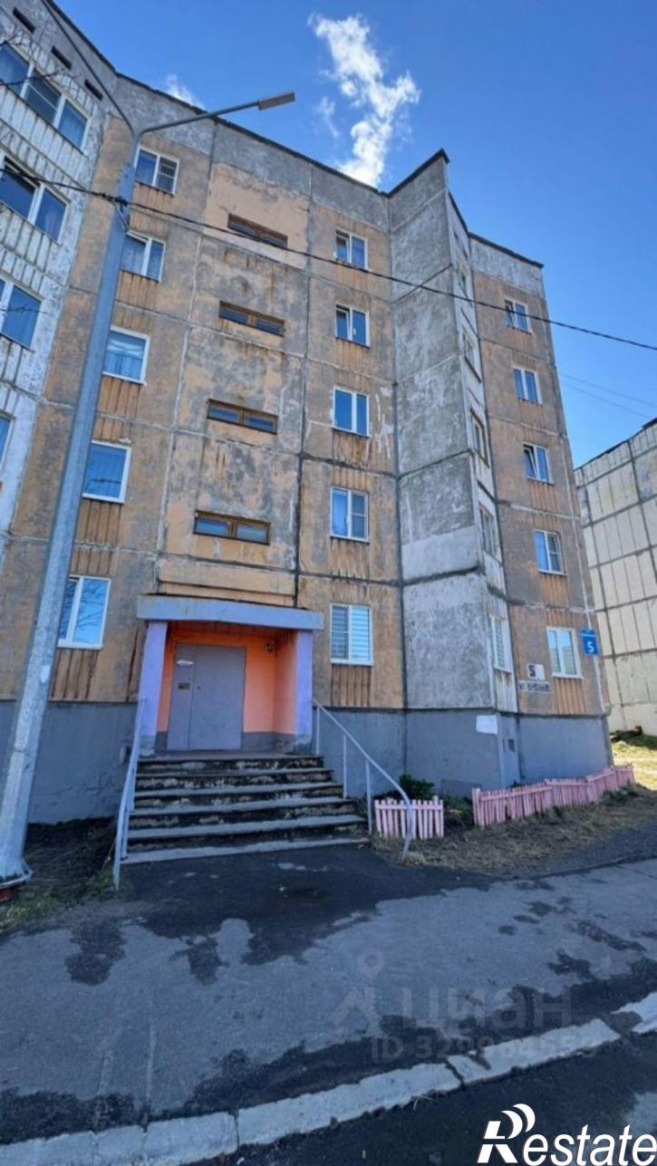 2-комн квартира Школьная улица, 5 к2,  д. 5 к2