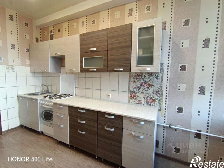 3-комн квартира ул Шмидта, 33/2,  д. 33/2