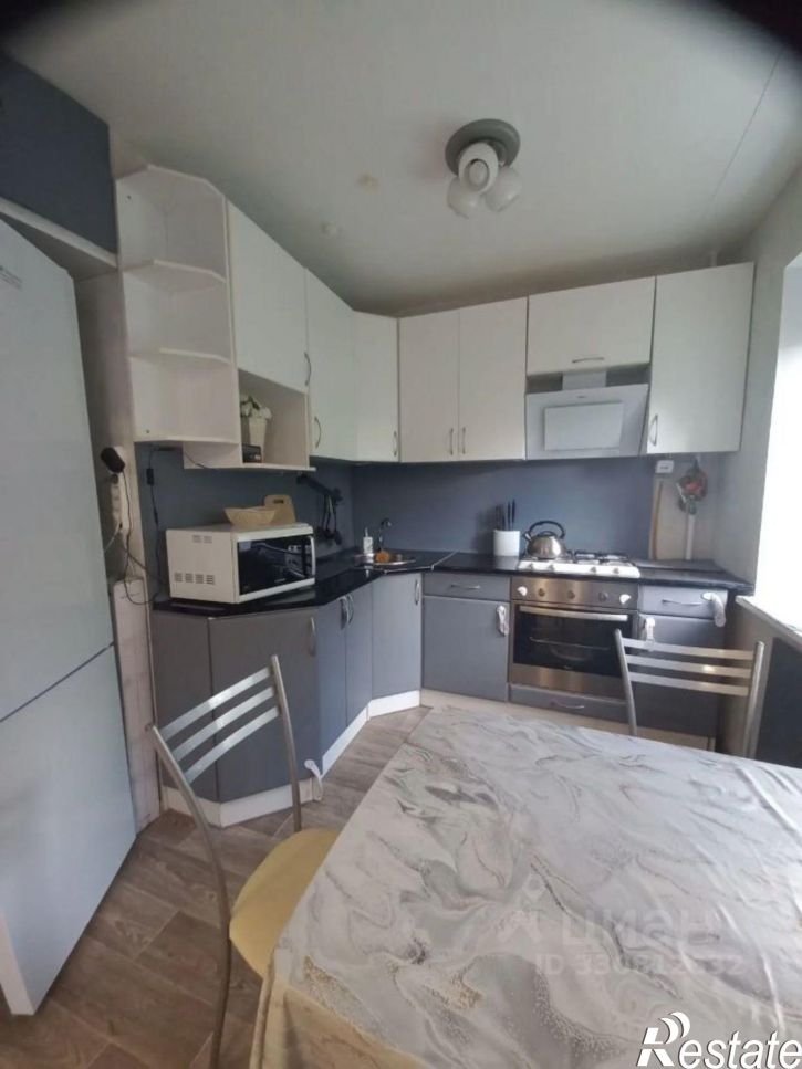 2-комн квартира ул Капитана Буркова, 21,  д. 21