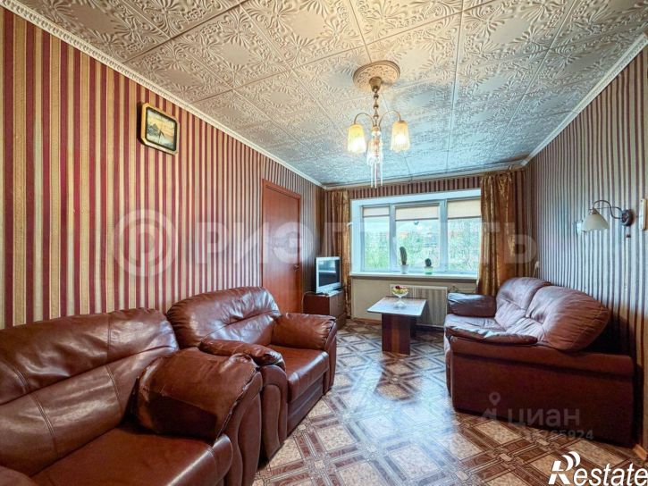 2-комн квартира улица Нахимова, 27,  д. 27