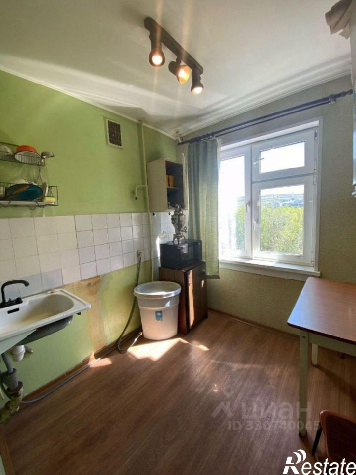 3-комн квартира улица Капитана Пономарёва, 5,  д. 5
