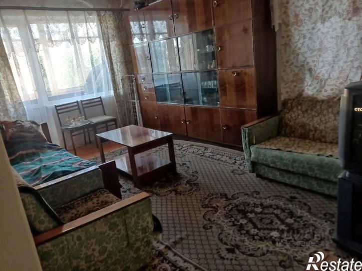 2-комн квартира улица Александрова, 40,  д. 40
