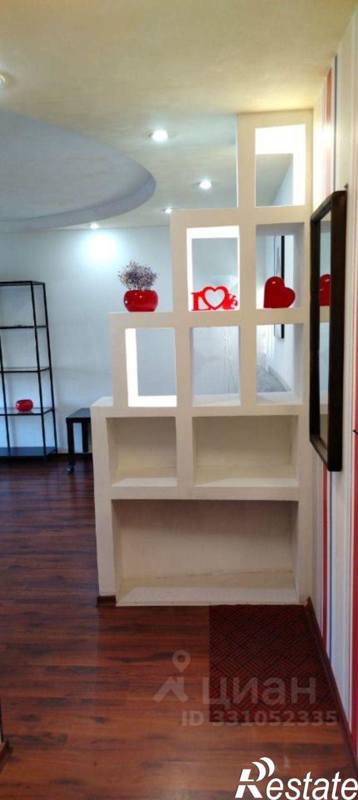 2-комн квартира улица Полярные Зори, 21 к3,  д. 21 к3
