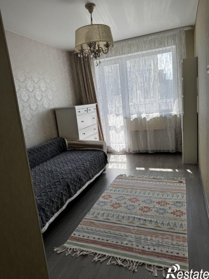 3-комн квартира улица Свердлова, 72,  д. 72