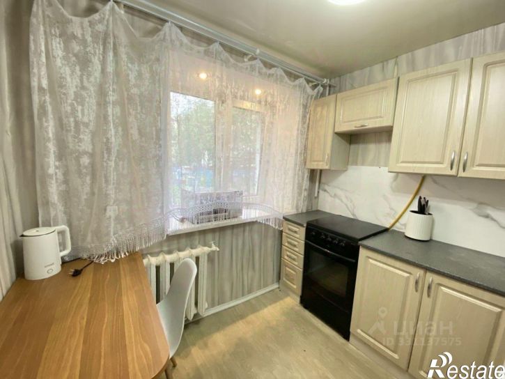 2-комн квартира ул Нахимова, 27,  д. 27