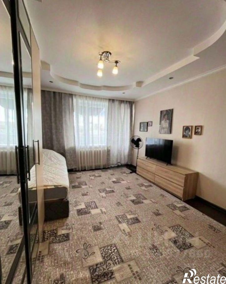 2-комн квартира улица Гагарина, 45,  д. 45