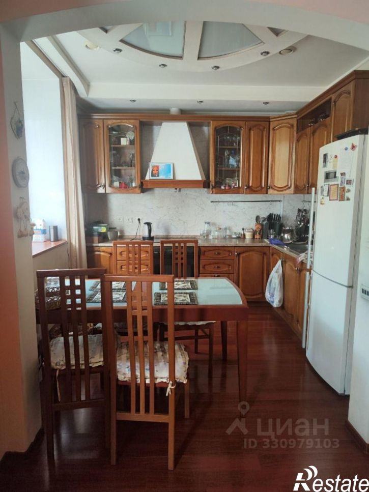 3-комн квартира Октябрьская улица, 21,  д. 21