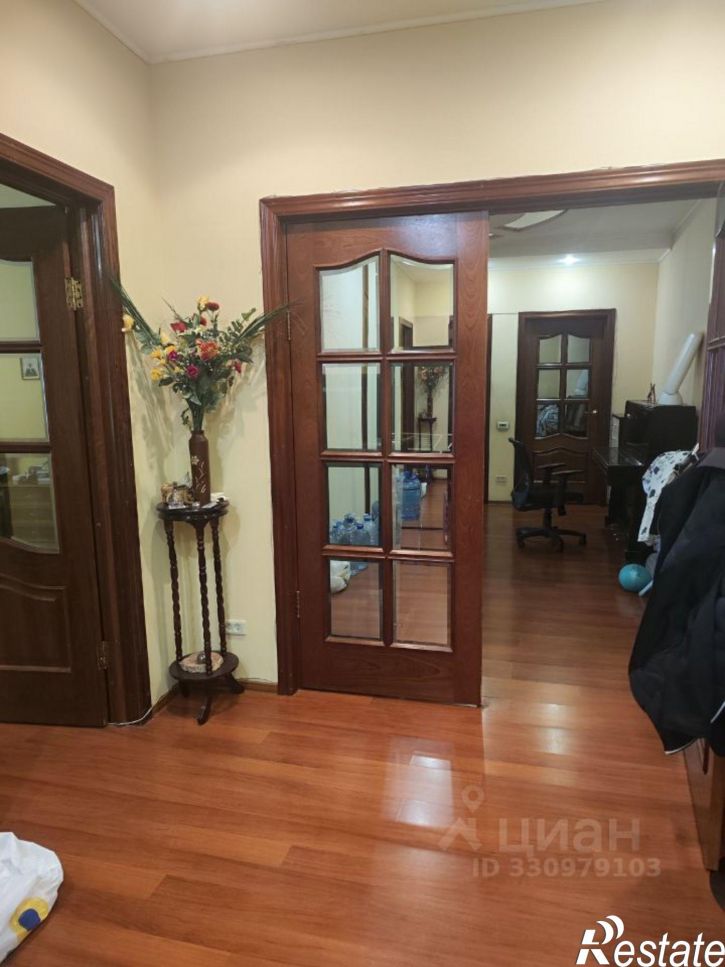 3-комн квартира Октябрьская улица, 21,  д. 21