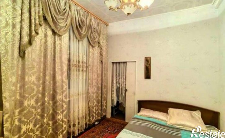 3-комн квартира улица Генералова, 2/18,  д. 2/18