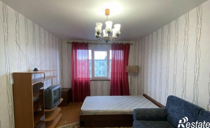 3-комн квартира улица Александрова, 14,  д. 14