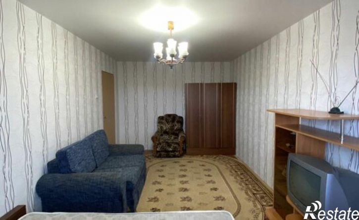 3-комн квартира улица Александрова, 14,  д. 14