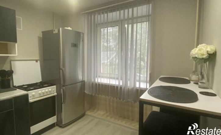 1-комн квартира ул Вице-адмирала Николаева, 13,  д. 13
