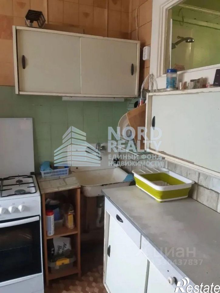 2-комн квартира улица Полярные Зори, 42,  д. 42