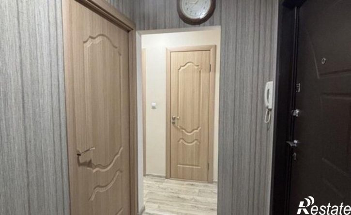 3-комн квартира ул Вице-адмирала Николаева, 8,  д. 8