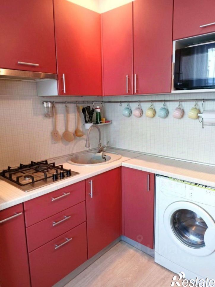2-комн квартира ул Александрова, 34 1,  д. 34 1,  к. 1