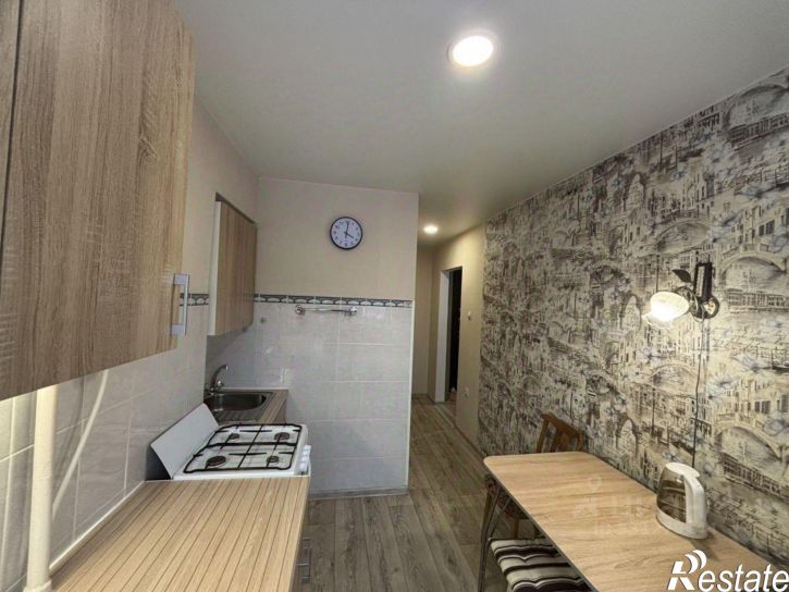 3-комн квартира улица Николаева, 8,  д. 8