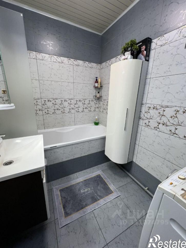 3-комн квартира ул Кильдинская, 11,  д. 11