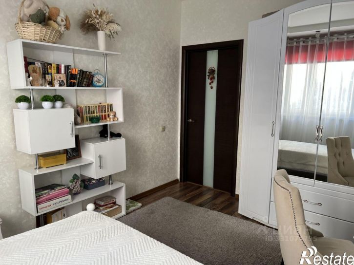 3-комн квартира ул Кильдинская, 11,  д. 11
