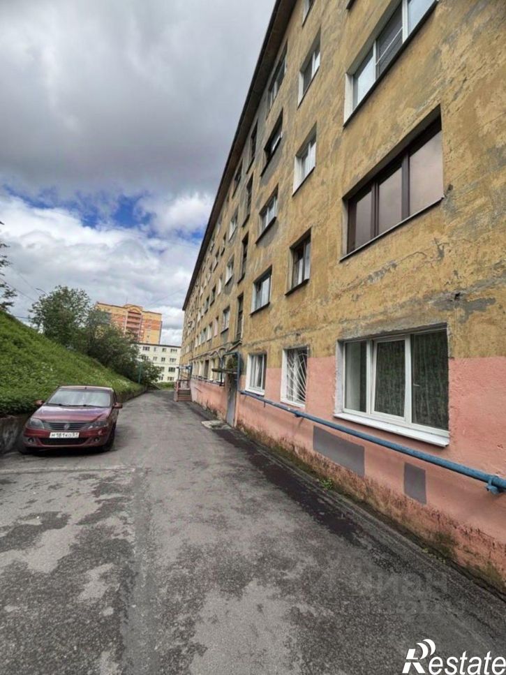 Комната улица Буркова, 29,  д. 29