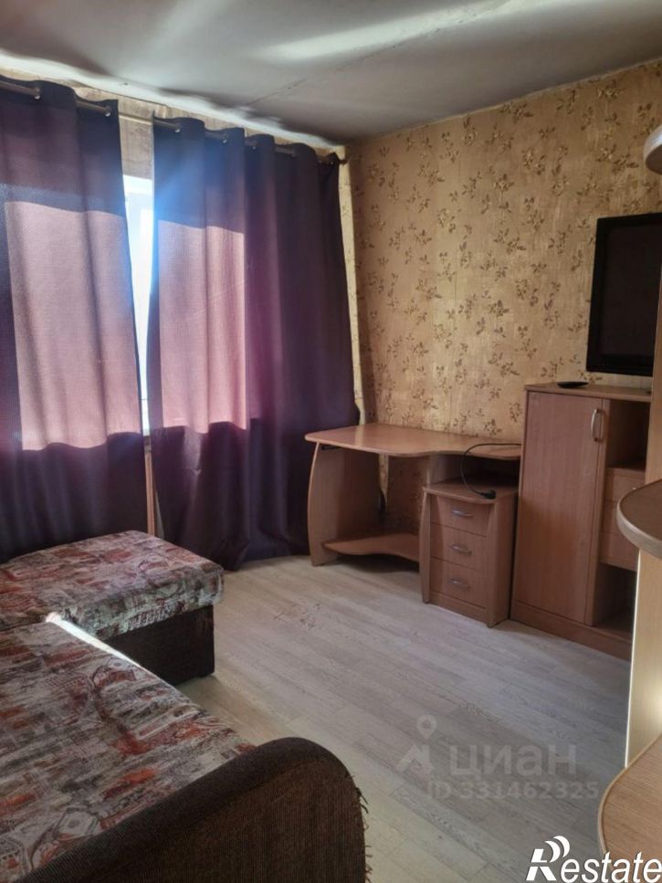 1-комн квартира улица Адмирала Флота Лобова, 1,  д. 1