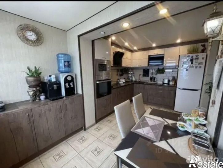 3-комн квартира улица Маклакова, 32,  д. 32
