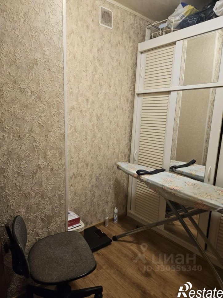 4-комн квартира Кольский пр-кт, 20,  д. 20