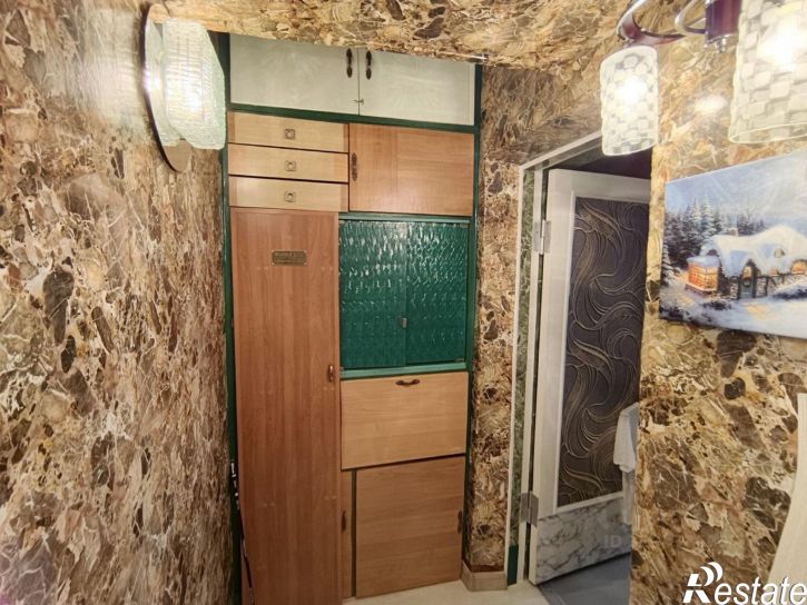 3-комн квартира улица Коминтерна, 15,  д. 15