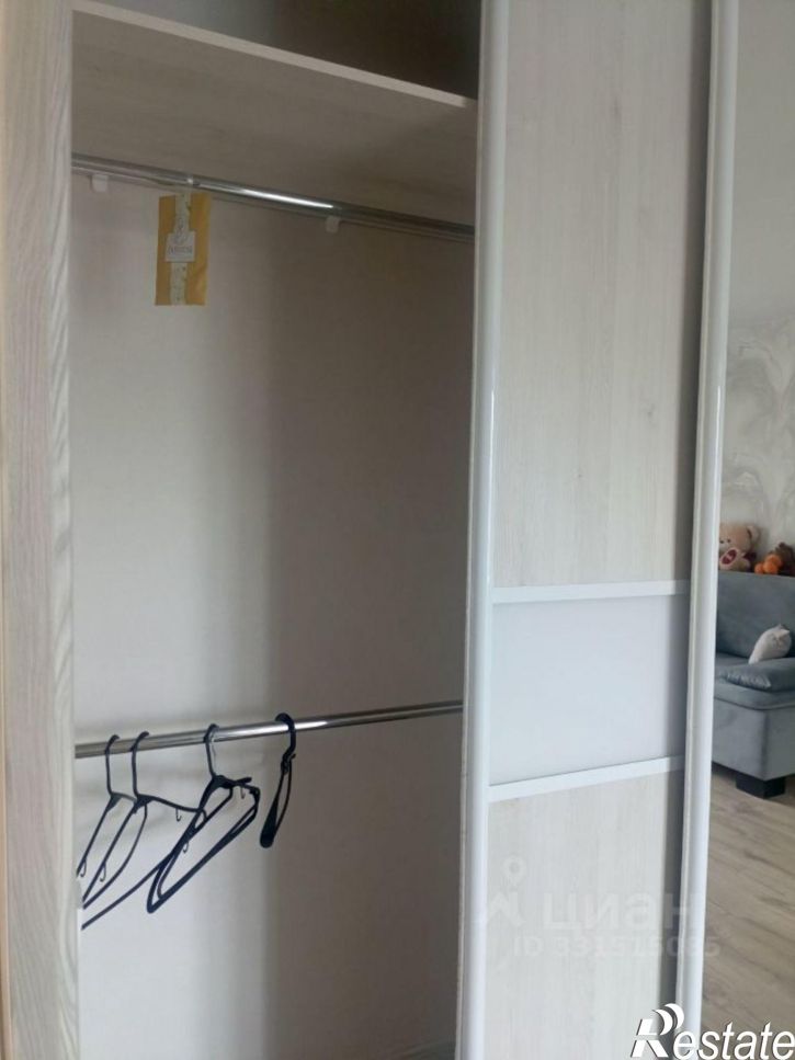 2-комн квартира Кольский проспект, 93,  д. 93