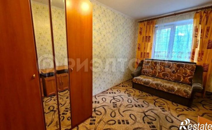 4-комн квартира улица Хлобыстова, 15,  д. 15