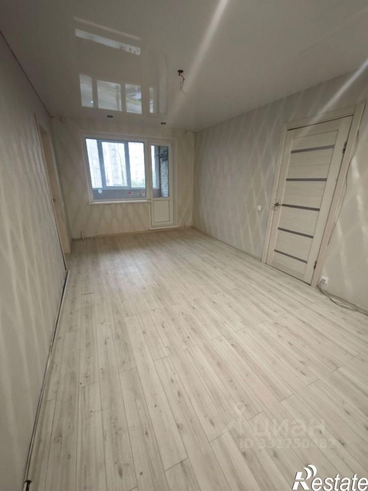 3-комн квартира ул Скальная, 16,  д. 16