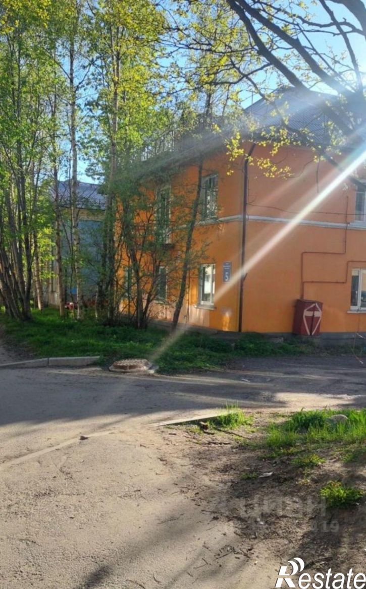 3-комн квартира ул Вице-адмирала Николаева, 5,  д. 5