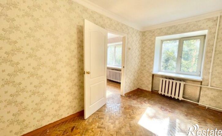 2-комн квартира ул Ушакова, 8,  д. 8