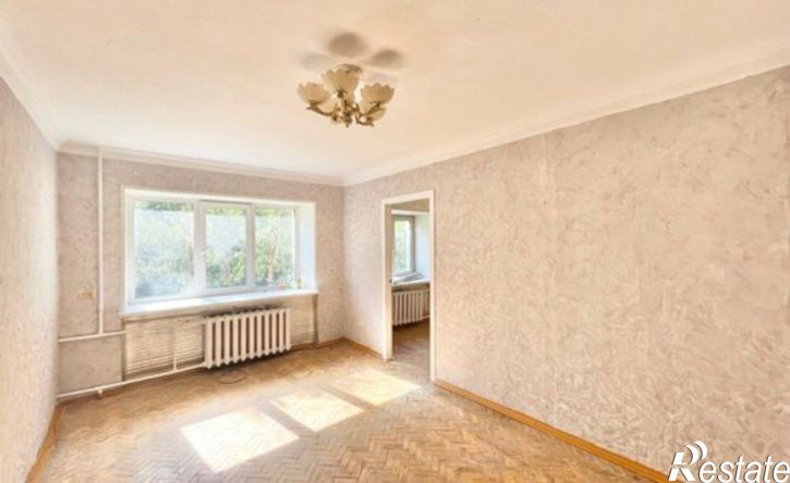 2-комн квартира ул Ушакова, 8,  д. 8