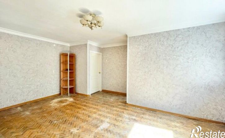 2-комн квартира ул Ушакова, 8,  д. 8