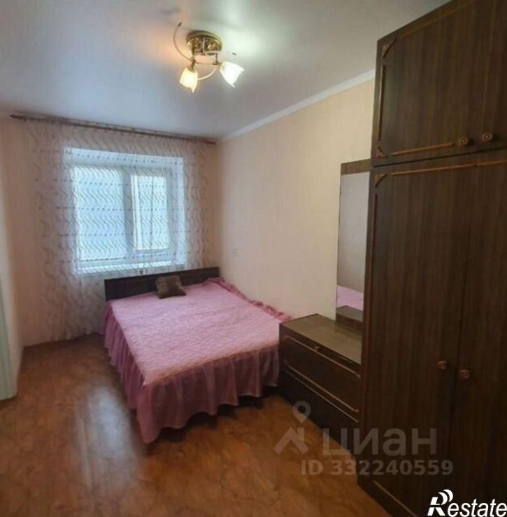 2-комн квартира пр-кт Героев-североморцев, 27,  д. 27