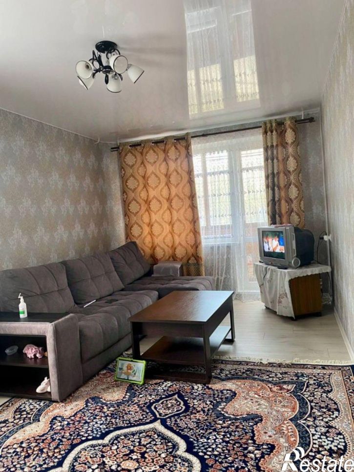 3-комн квартира ул Скальная, 2,  д. 2