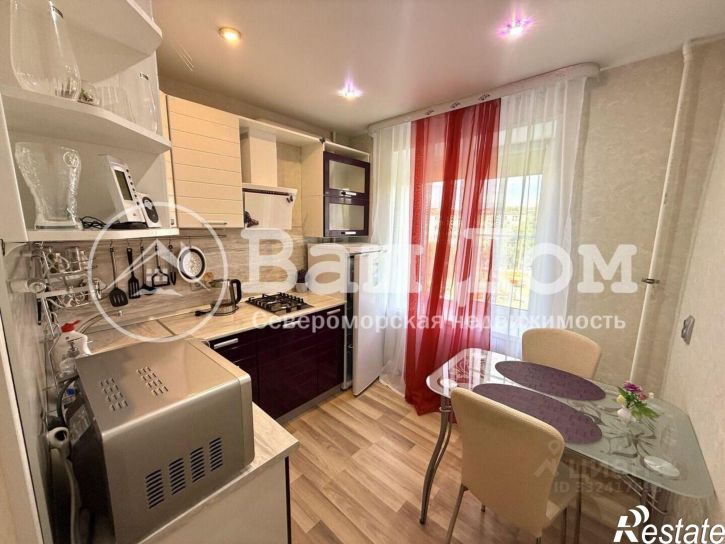 1-комн квартира пр-кт Героев-североморцев, 43,  д. 43